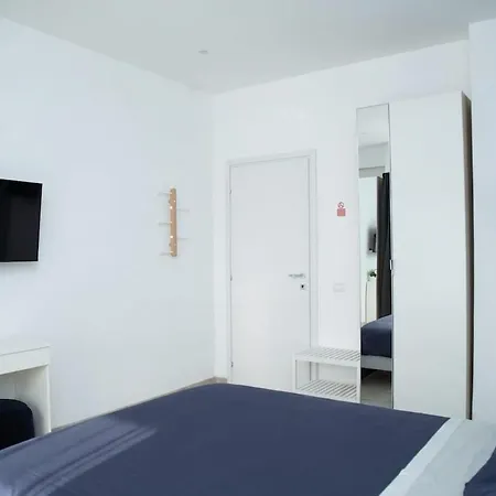 Casa E Per Vacanze Notti Romane רומא