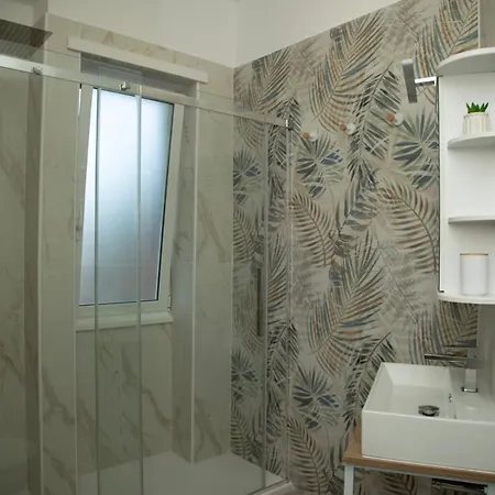 Casa E Per Vacanze Notti Romane דירה *